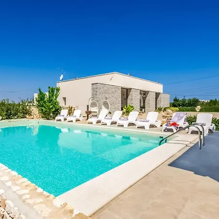 La Bella Villa *