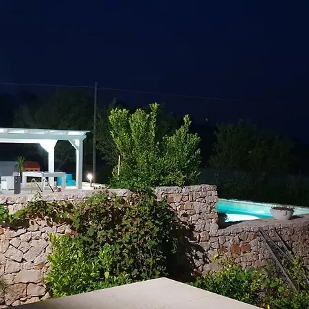 La Bella *